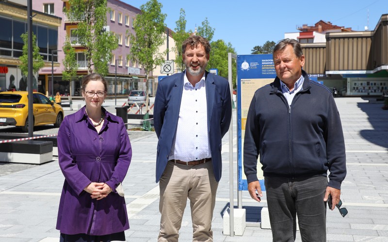 dr. Oszkó Ágnes Ivett, dr. Almássy Kornél, dr. Aleksander Jevšek