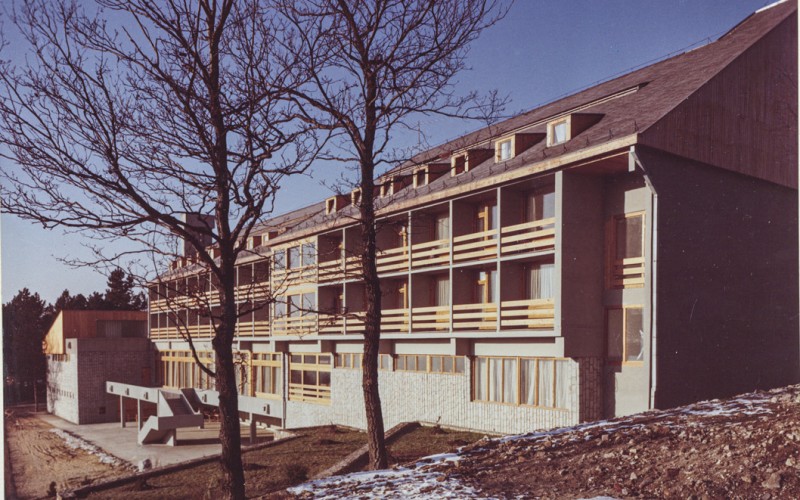 Hejhál Éva: Hotel Silvanus, Visegrád. 1971. Forrás: M. Hejhál Éva Ybl-mappája, MÉM MDK Magyar Építészeti Múzeum
