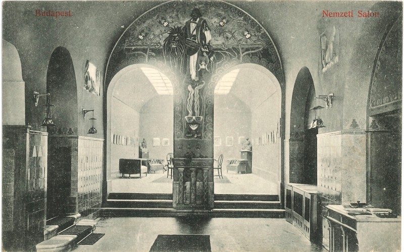 A Nemzeti Szalon enteriőrje Nagy Sándor festőművész falképével, Vágó József és Vágó László, 1906. Szénásy Béla felvétele, 1915 körül