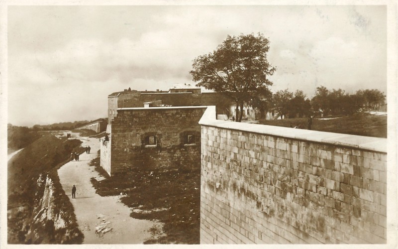 A Gellérthegyi Citadella déli szárnya, 1931 körül