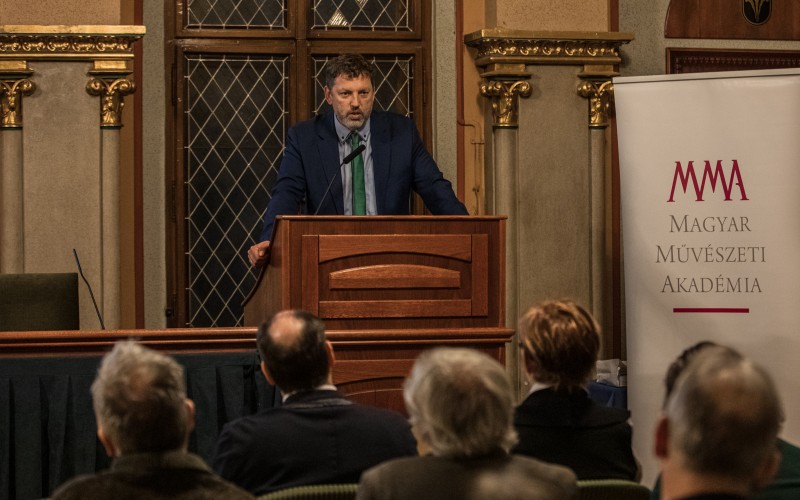 dr. Almássy Kornél, a MÉM MDK igazgatója