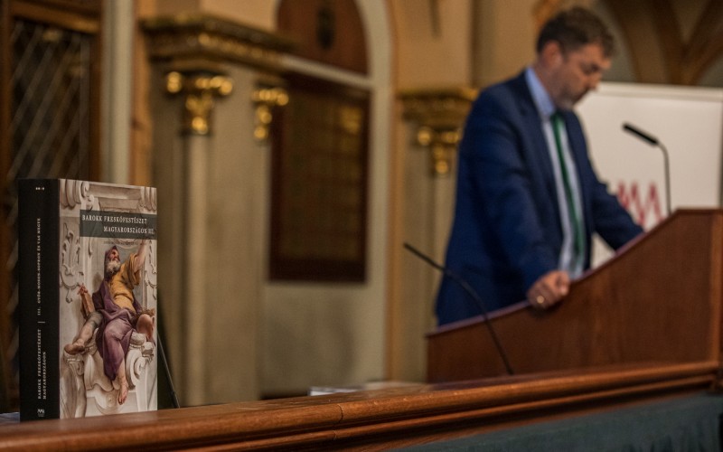 dr. Almássy Kornél, a MÉM MDK igazgatója (2)