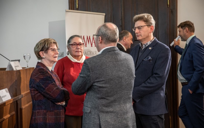 Veszprémi_topográfia_könyvbemutató