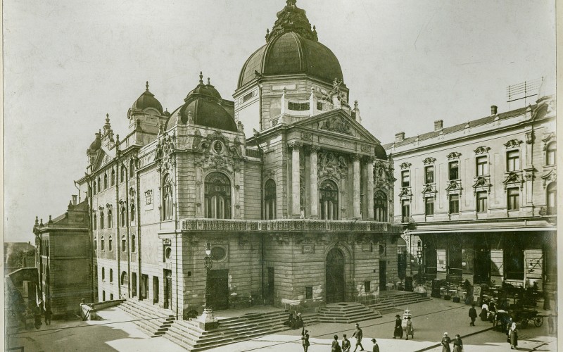 A Pécsi Nemzeti Színház (Fotótár, ltsz. 159.744N)