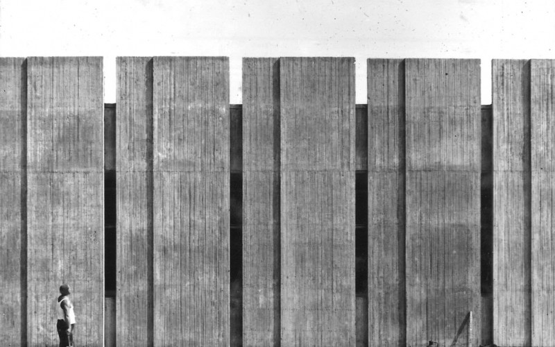 A Debreceni konzervgyár homlokzatának részlete, Ipari Építészeti Szemle 25. sz. 31. old, Bognár János