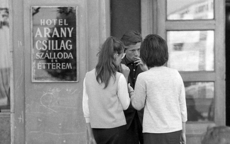 Dunaújváros, Vasmű út, Arany csillag szálloda és étterem.1962.; Fortepan, Kotnyek Antal