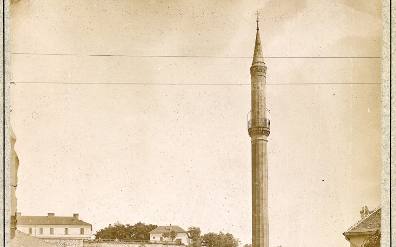 Eger, minaret, összkép [1896]. (Fotótár, ltsz. 033.534P)