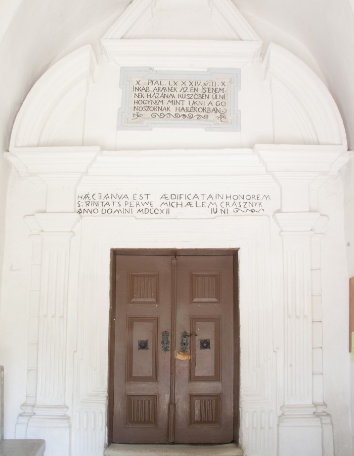 R. k. templom_D-i kapu_Bélavári Krisztina_2011