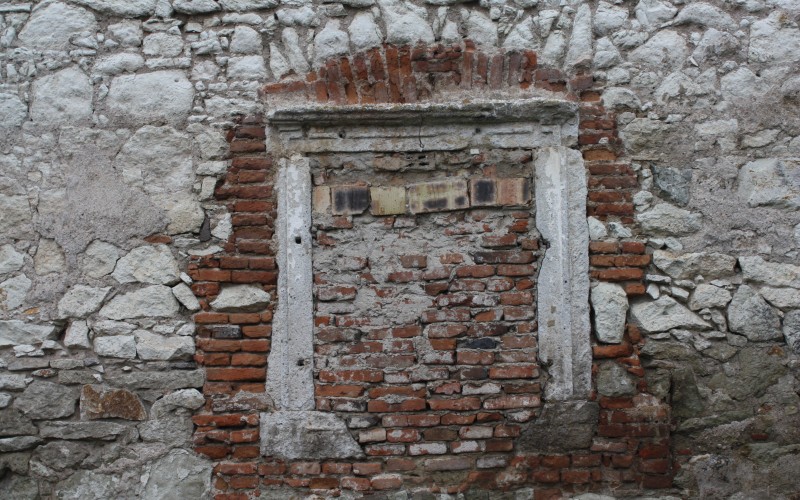 Postaház_DK-i homlokzat_BÁ_2011