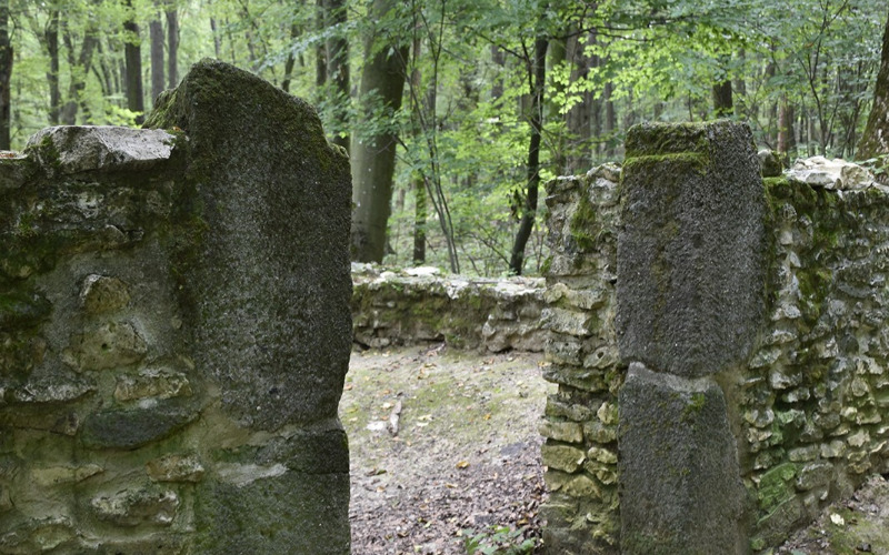 Pula, Tálod, Szent Ilona templom romja - fotó: Héczey-Markó Ágnes
