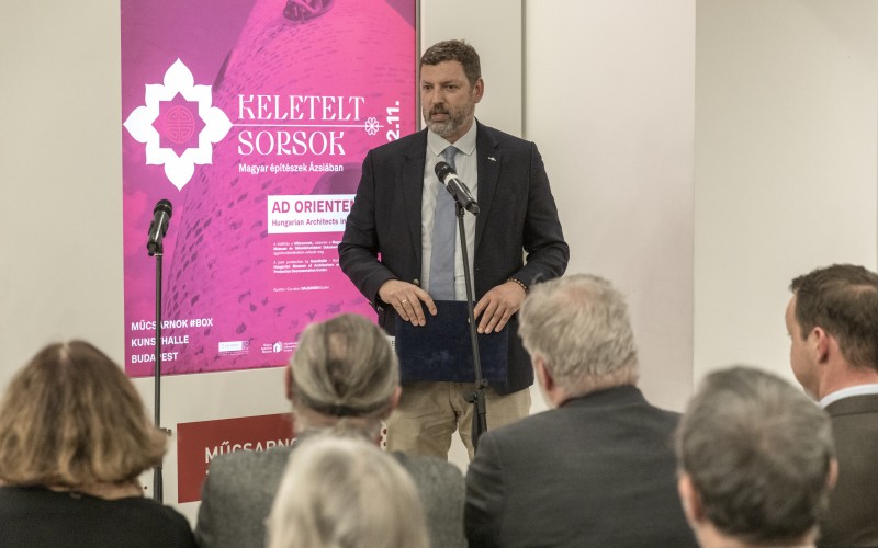 Almássy Kornél, a MÉM MDK igazgatója
