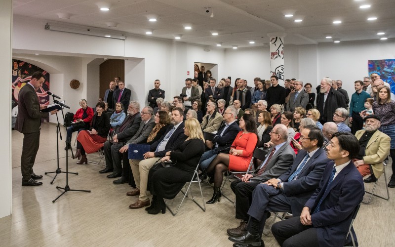 20231214_Keletelt_Sorsok_megnyitó-9