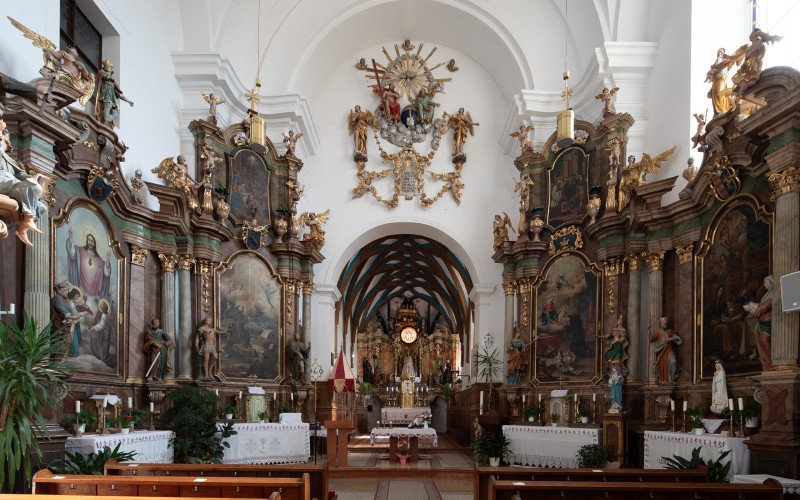 A templombelső nyugatról (fotó F. Tóth Gábor)