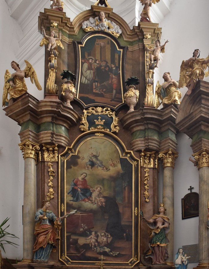 A barokk Assisi Szt. Ferenc-mellékoltár (fotó Galamb Zsuzsanna)
