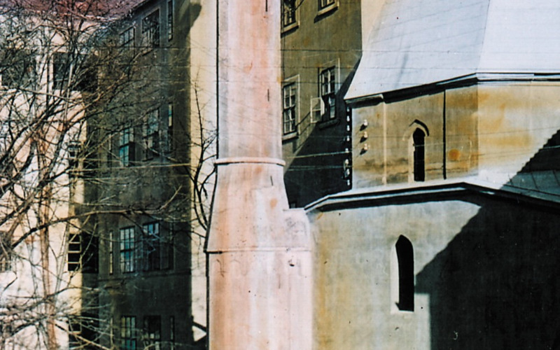 Pécs, Jakováli Hasszán dzsámija, melynek műemléki felújítása 1957-1961 között jött létre. MÉM MDK, Fotótár ltsz. 155.814N (Galacanu Efstatia, 1992)