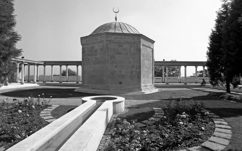 Budapest, Gül baba türbéje, MÉM MDK Fotótár ltsz. 168.392N (Mihalik Tamás, 1997.) 