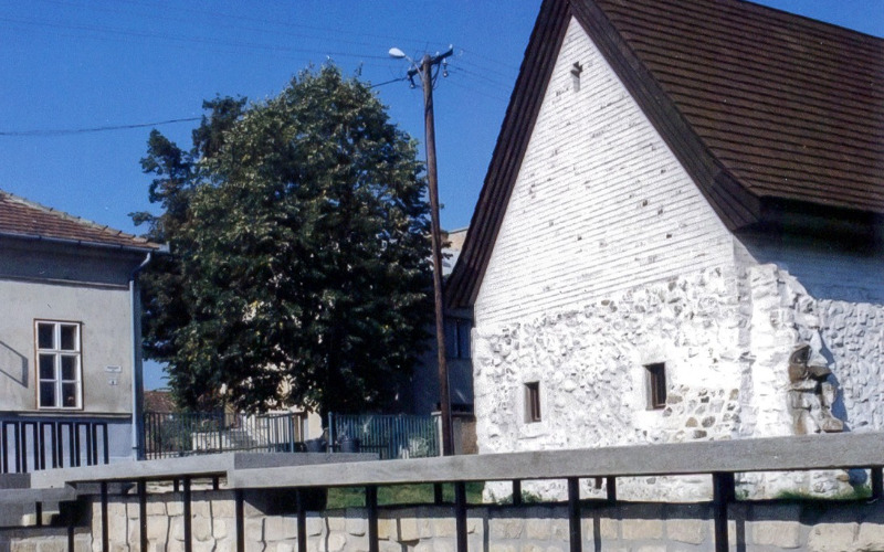 Pásztó, Oskolamester-háza, helyreállítás: 1978. MÉM MDK Fotótár ltsz. 155.728N (Mihalik Tamás, 1989). 