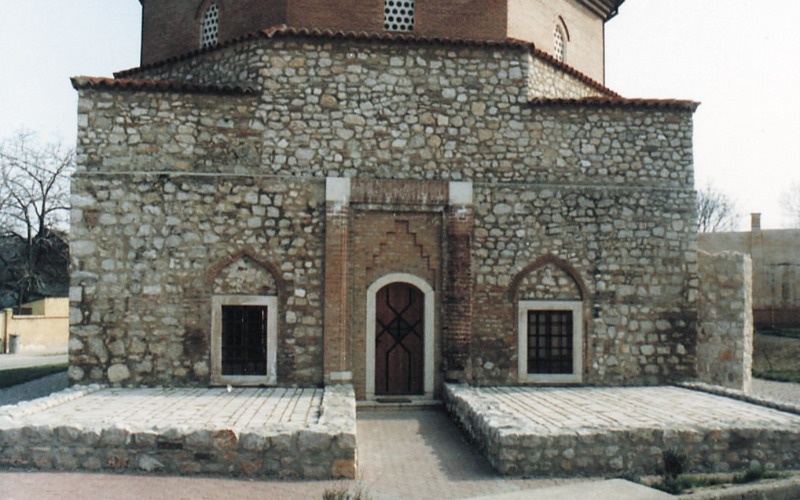 Siklós, Malkocs bej-dzsámi, külső összkép, MÉM MDK Fotótár ltsz. 162.381N (Galacanu Efstatia, 1993) 