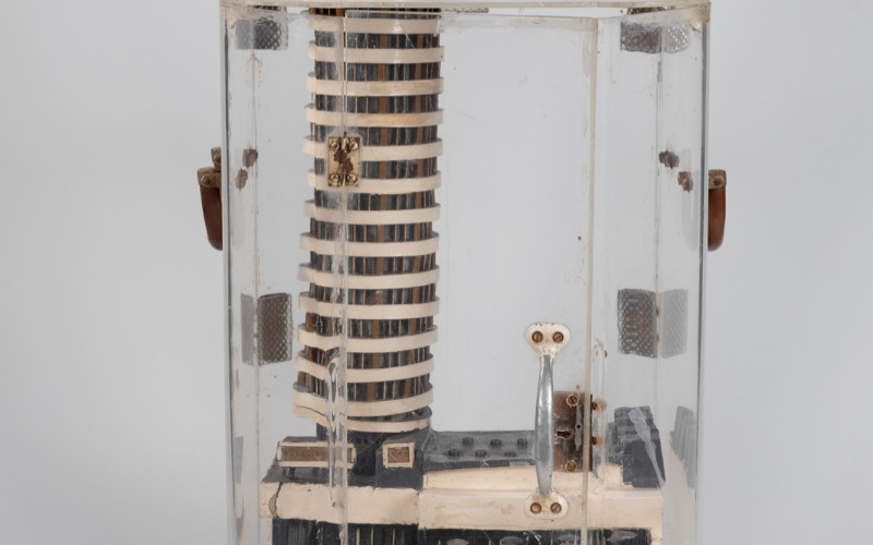 Molnár Szilveszter: A Szrogh György tervei alapján emelt Budapest Szálló makettje, 1968. MÉM MDK Múzeumi Osztály, lelt. sz. 2021.3.2. fotó: F. Tóth Gábor