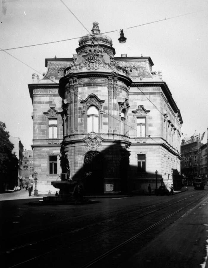 A Wenckheim-palota. 1930 körül. MÉM MDK, Műemlékvédelmi Dokumentációs Osztály, Fotótár