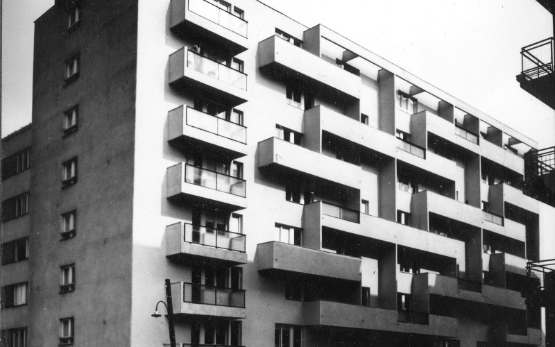 A budai Csalogány utca 18. alatti lakóház