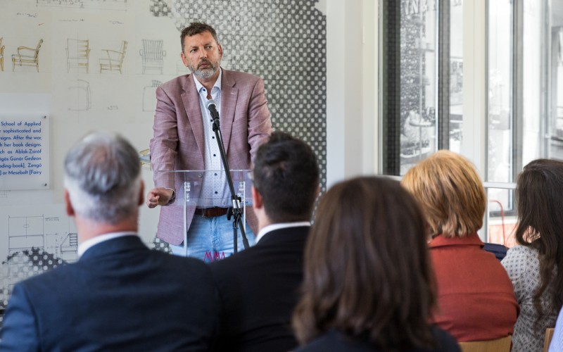 Dr. Almássy Kornél