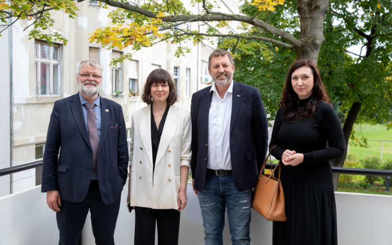 Turi Attila MMA elnök, Sebestyén Ágnes Anna főmuzeológus, Almássy Kornél MÉM MDK igazgató és Bódiné Kersner Katalin MÉM MDK igazgatóhelyettes. Fotó: F. Tóth Gábor, MÉM MDK