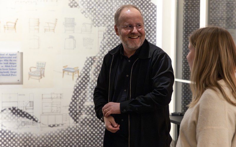 Samuli Miettinen a Walter Rózsi-villában (Fotó: MÉM MDK/ Nagy Krisztina)