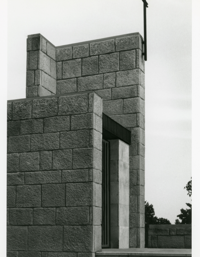 Az elkészült épület archív felvételen. MÉM MDK Múzeumi Gyűjtemény, Körner András ajándéka