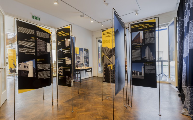 A Breuer, Goldfinger és más magyarok. – Brutalista építészetünk itthon és odaát című kiállítás 2026. március 12-én a Walter Rózsi-villában (Fotó: Nyirkos Zsófia/ MÉM MDK)