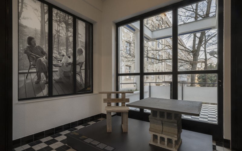 A Breuer, Goldfinger és más magyarok. – Brutalista építészetünk itthon és odaát című kiállítás 2026. március 12-én a Walter Rózsi-villában (Fotó: Nyirkos Zsófia/ MÉM MDK)