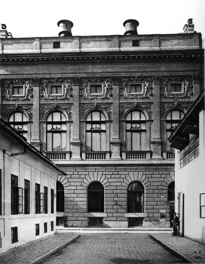 Divatcsarnok, Paulay Ede utcai homlokzat archív képen